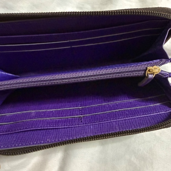 Fendi Wallet - Picture 3 of 13